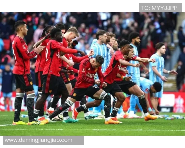 哈德斯菲尔德与利兹联激战正酣谁能在这场对决中笑到最后