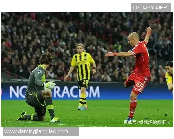 卡瓦哈尔在欧冠对决中挑战拜仁展现绝佳防守与进攻实力 卡瓦哈尔在欧冠对决中挑战拜仁展现绝佳防守与进攻实力